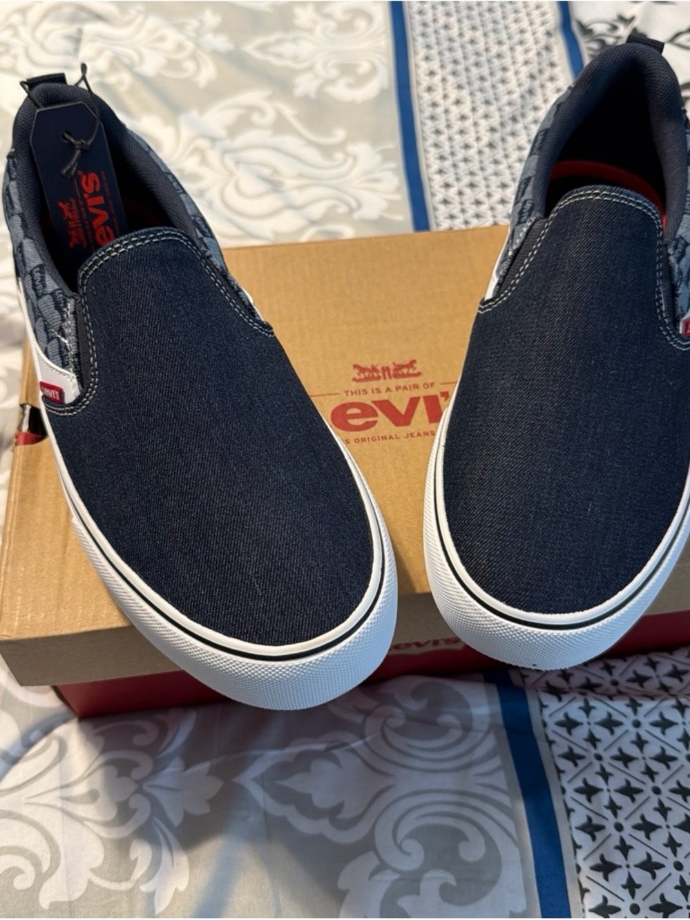 Levi's Women’s Navy Slip-On Canvas Sneakers